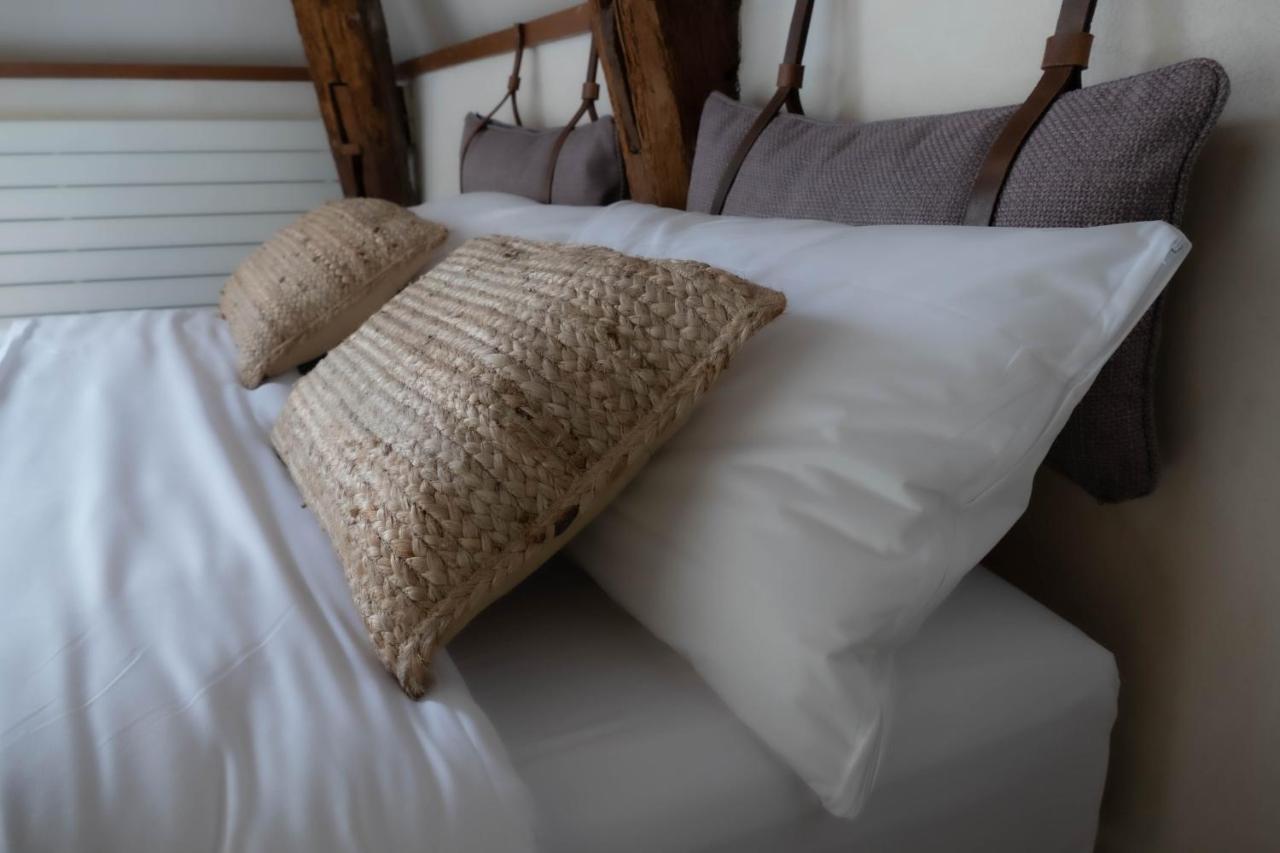 Suite Toussaint - Calme & Authentique Angers Exterior photo